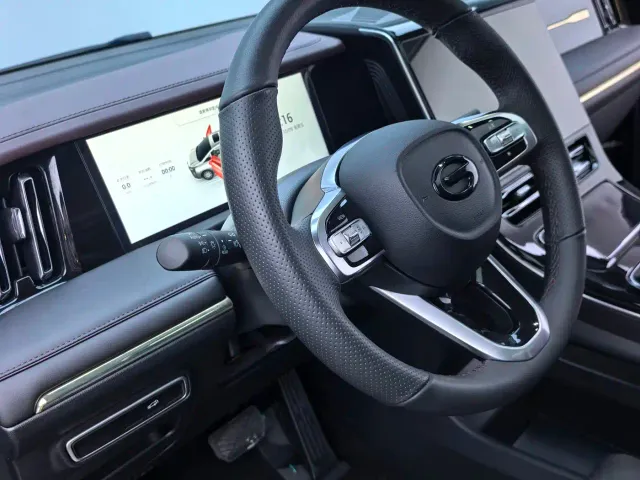 GAC Trumpchi M8 — Фото автомобиля 9