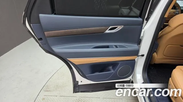 Genesis GV80 — Фото автомобиля 14