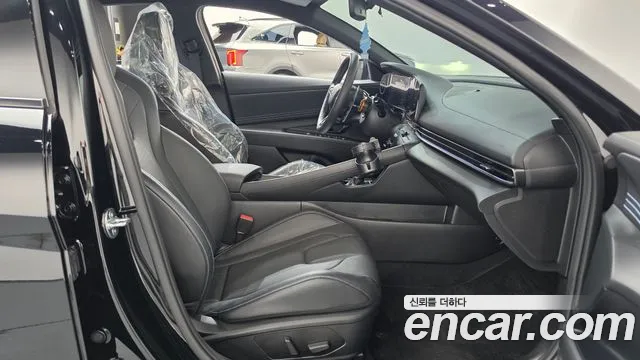 Hyundai Avante CN7 — Фото автомобиля 16