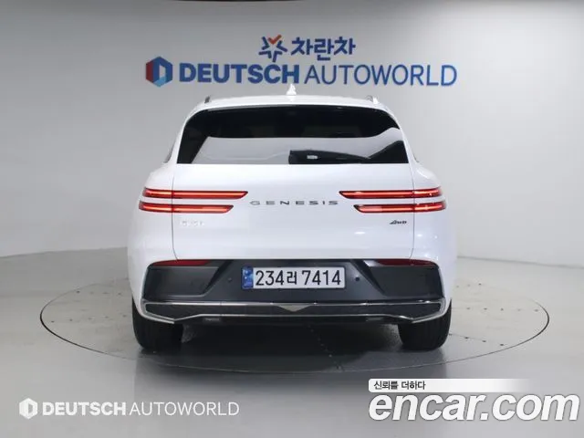 Genesis GV70 — Фото автомобиля 4