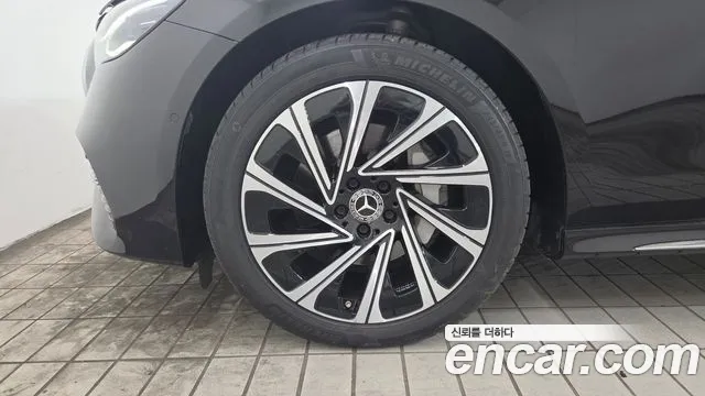 Mercedes-Benz E-Class W214 — Фото автомобиля 5