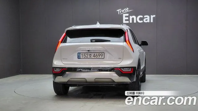 Kia Niro The All New Niro Prestige — Фото автомобиля 4