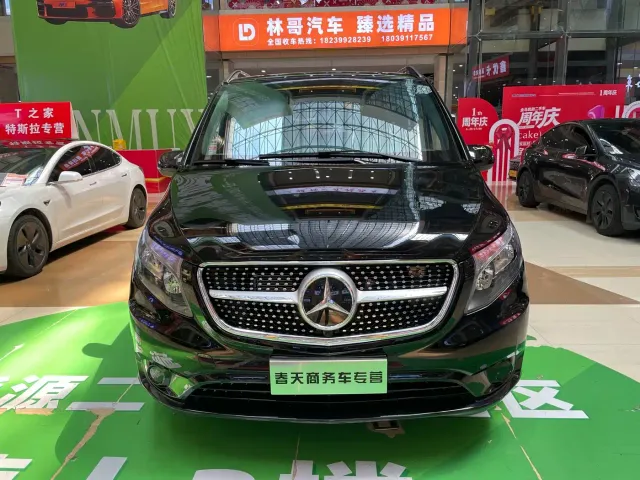 Mercedes-Benz Vito — Фото автомобиля 3