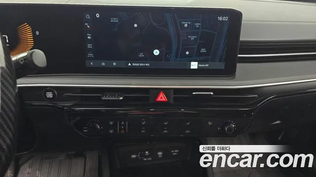 Kia K5 Новый K5 3 поколение 2.0 LPi(Для проката) — Фото автомобиля 16