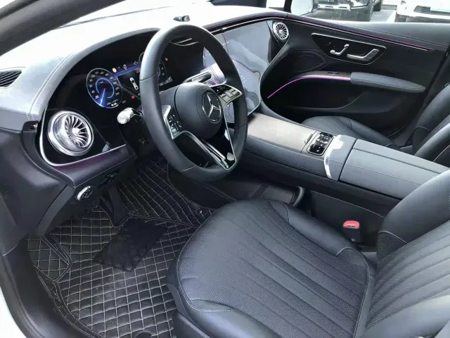 Mercedes-Benz EQS — Фото автомобиля 9