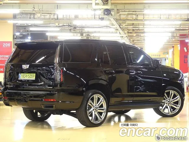 Cadillac Escalade Escalade 5 поколение — Фото автомобиля 3