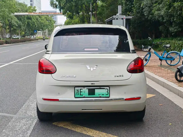 Wuling Bingo — Фото автомобиля 6