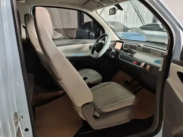Dongfeng Fengguang Fengguang MINIEV 2022 Model Practical Edition Comfort — Фото автомобиля 19