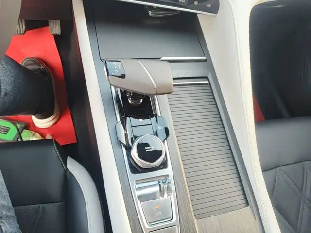 Changan CS75 Plus — Фото автомобиля 13