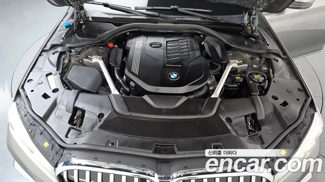 BMW 7 Series — Фото автомобиля 9