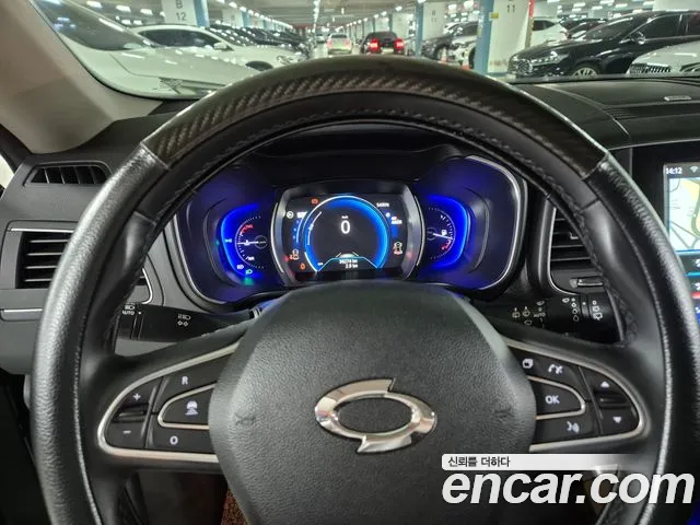 Renault-KoreaSamsung QM6 Новый QM6 2.0 GDe RE Signature 2WD — Фото автомобиля 21