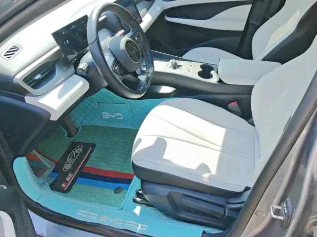 BYD Seal 05 DM-i — Фото автомобиля 9
