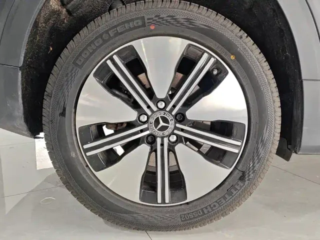 Mercedes-Benz EQB — Фото автомобиля 6