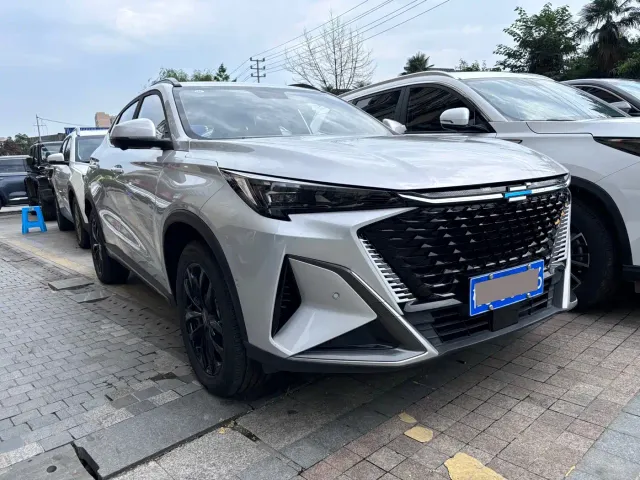 Changan X5 Plus — Фото автомобиля 4