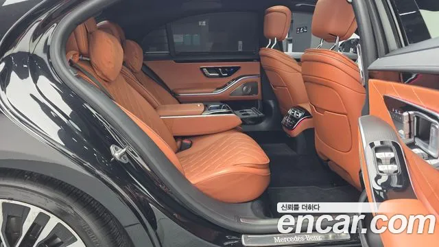 Mercedes-Benz S-Class W223 — Фото автомобиля 12