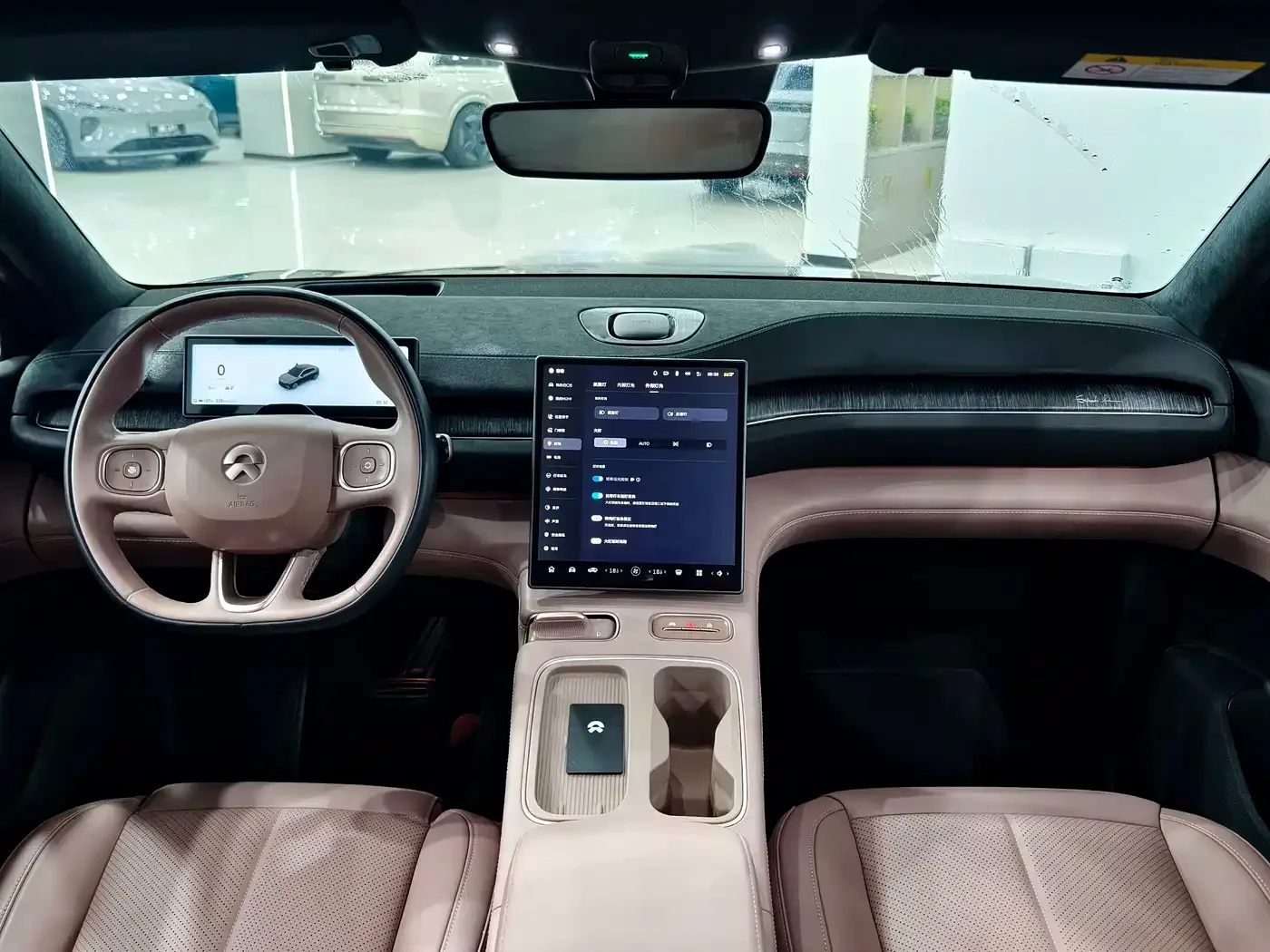 NIO NIO EC6 2024 75kWh — Фото автомобиля 13