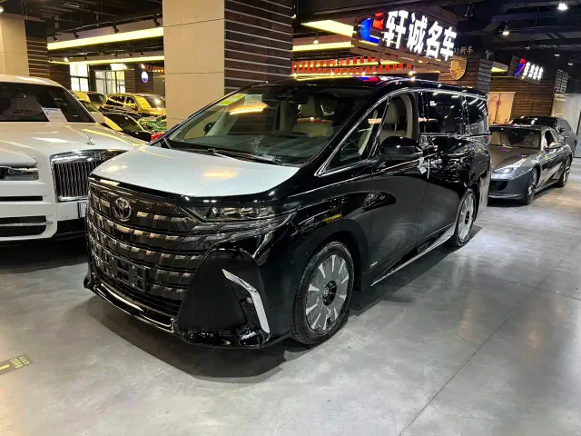 Фотография автомобиля — Toyota Alphard
