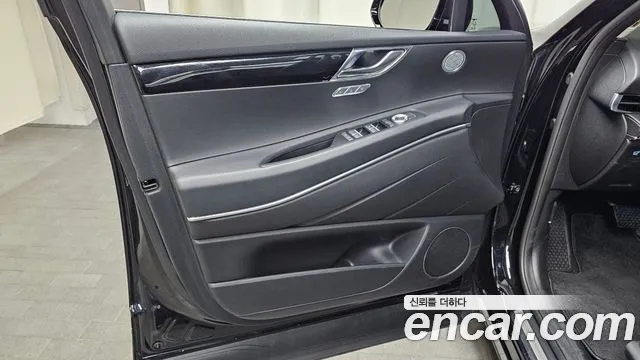 Genesis GV80 3.0 Дизель AWD — Фото автомобиля 24