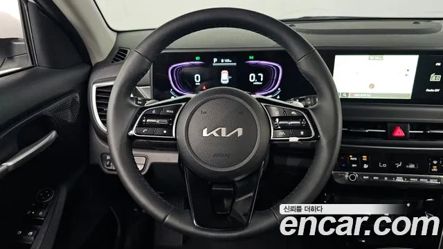 Kia Seltos New — Фото автомобиля 13