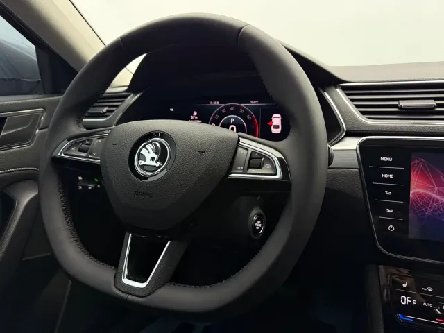 Skoda Superb — Фото автомобиля 12