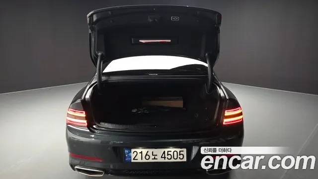 Genesis G80 Бензин 3.5 турбо AWD — Фото автомобиля 19