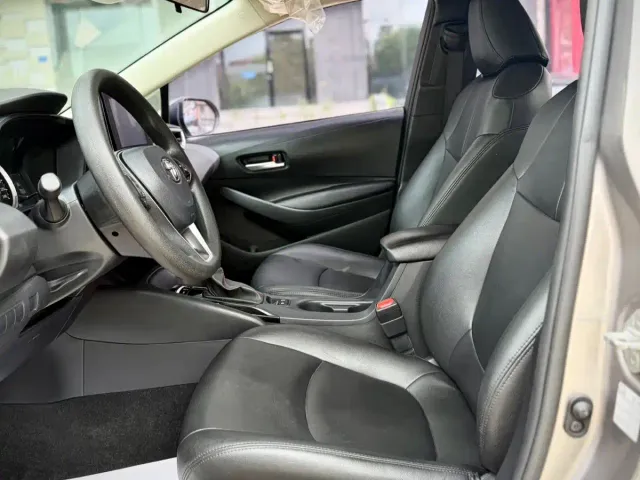 Toyota Corolla — Фото автомобиля 10