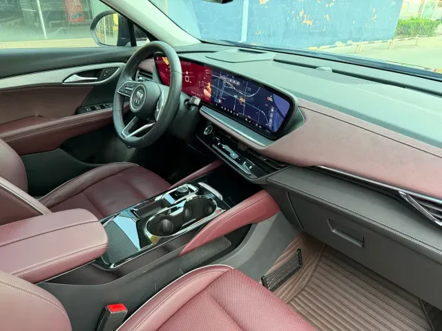 Buick Envision Plus — Фото автомобиля 14
