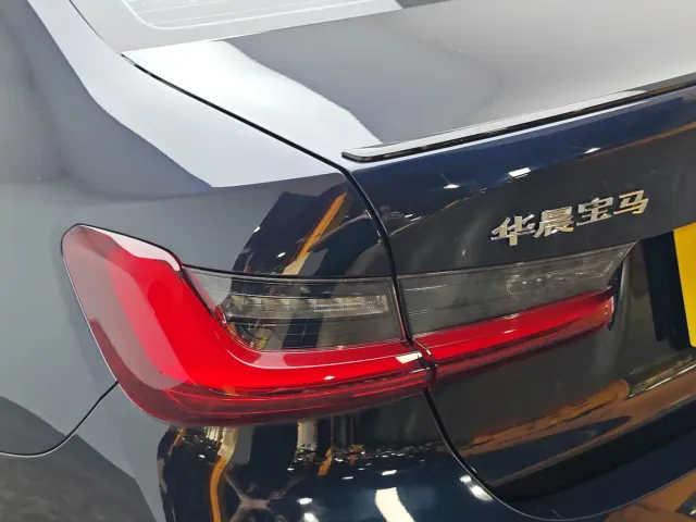 BMW 3 Series — Фото автомобиля 7