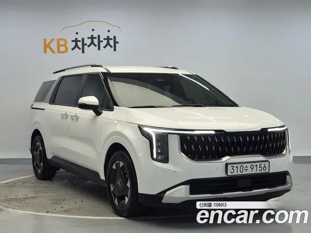 Фотография автомобиля — Kia Carnival Generation 4