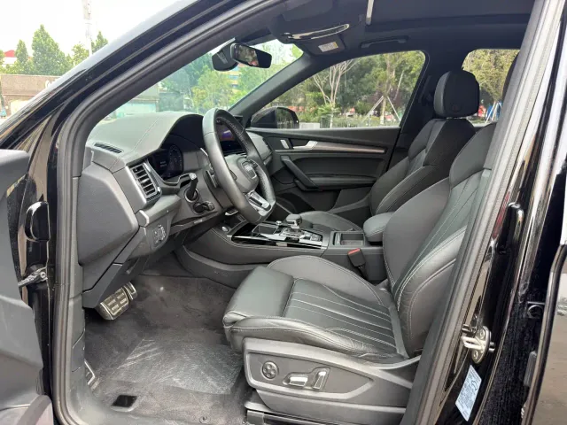 Audi Q5L — Фото автомобиля 7