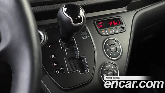 Kia RAY Новый Kia Ray Signature — Фото автомобиля 9