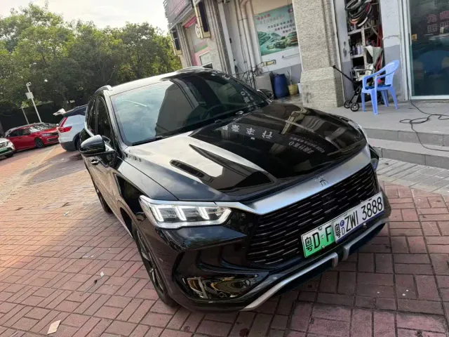 BYD Song Pro — Фото автомобиля 3
