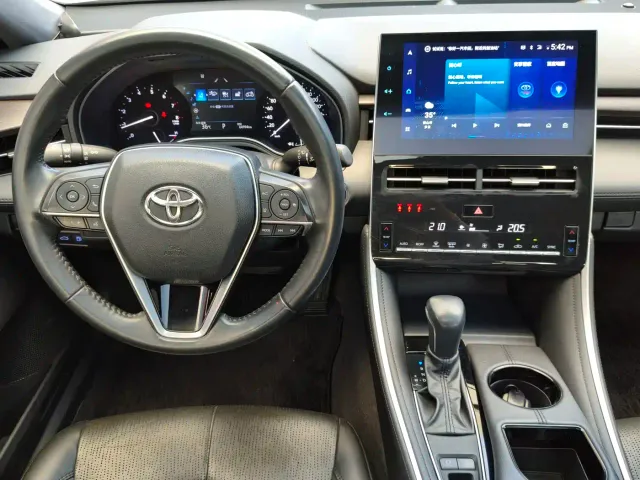 Toyota Avalon — Фото автомобиля 16