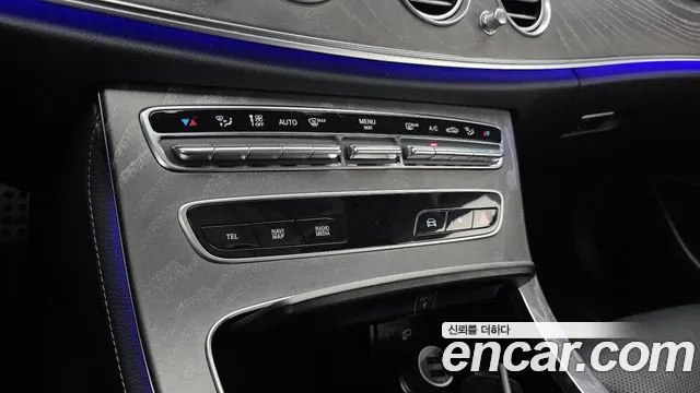Mercedes-Benz E-Class W213 — Фото автомобиля 24