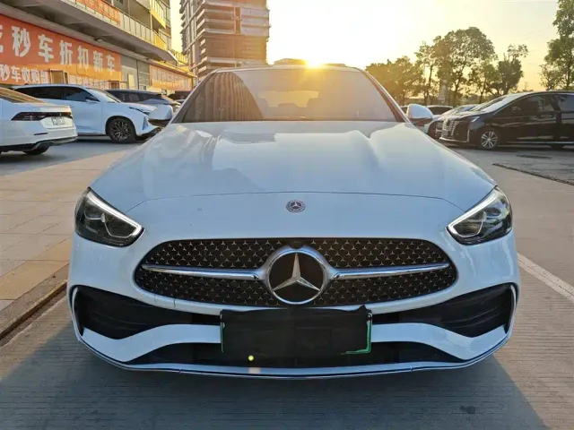 Mercedes-Benz C-Class — Фото автомобиля 6