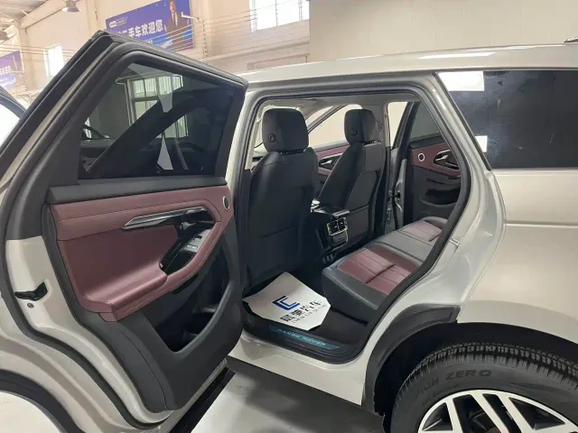 Land Rover Range Rover Evoque — Фото автомобиля 13