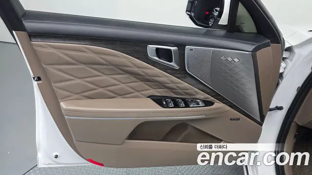 Kia K8 Signature — Фото автомобиля 24