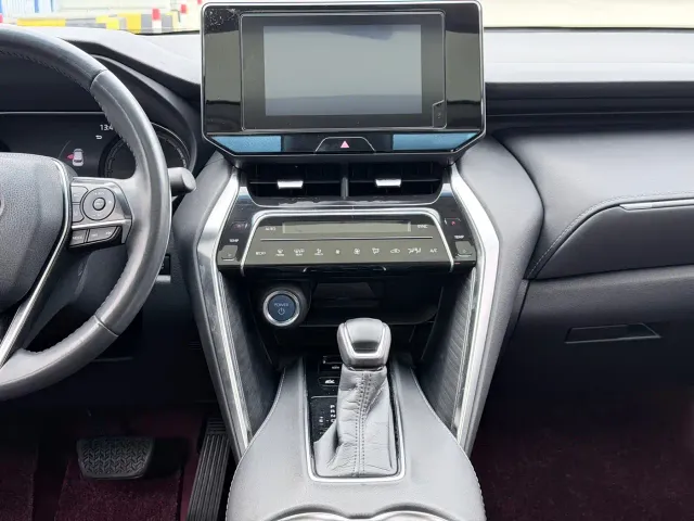 Toyota Harrier — Фото автомобиля 9