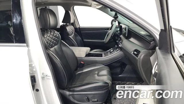 Hyundai Palisade Palisade Дизель 2.2 4WD — Фото автомобиля 11