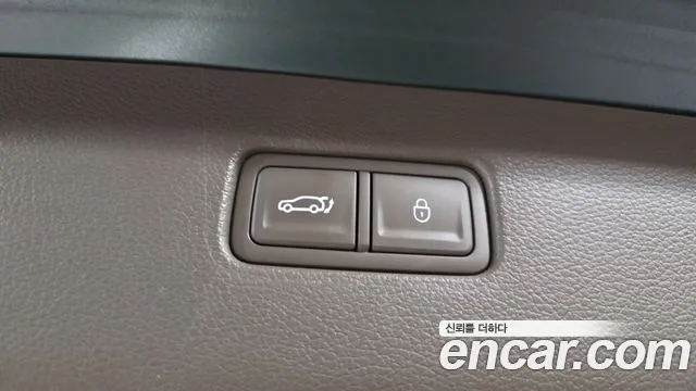 Genesis GV80 — Фото автомобиля 22