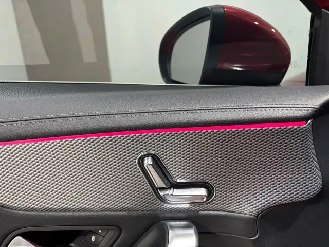 Mercedes-Benz A-Class — Фото автомобиля 7