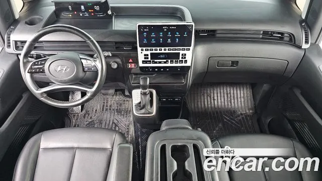 Hyundai Staria — Фото автомобиля 10