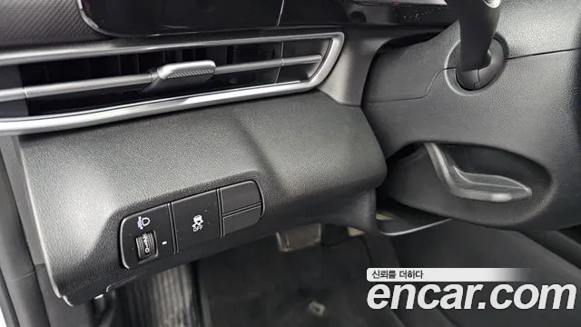 Hyundai AVANTE Новый Avante (CN7) — Фото автомобиля 29
