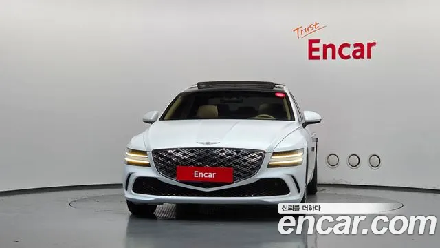 Genesis G80 RG3 — Фото автомобиля 3