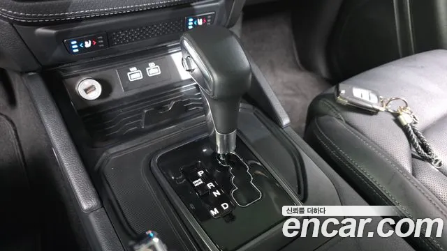 KG_Mobility_Ssangyong Rexton Новый Rexton Sport Дизель 2.2 4WD — Фото автомобиля 9