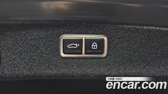 Genesis G80 Бензин 2.5 турбо AWD — Фото автомобиля 21