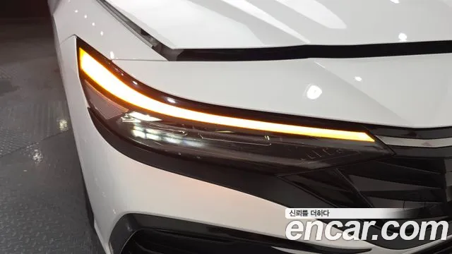 Hyundai Avante CN7 — Фото автомобиля 22
