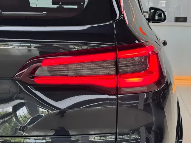 BMW X5 — Фото автомобиля 18