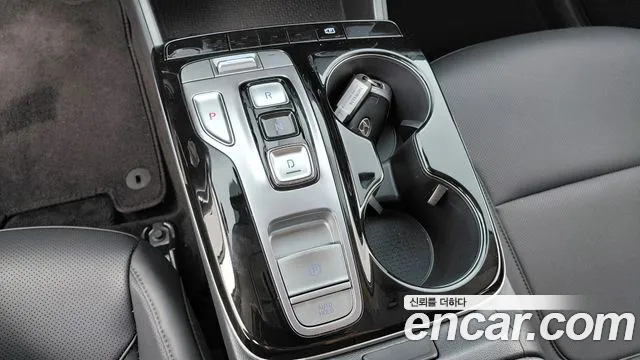 Hyundai Tucson NX4 — Фото автомобиля 9