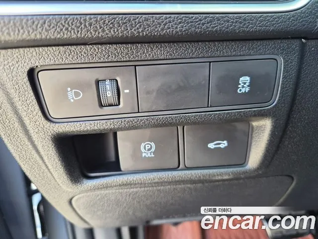 Hyundai Sonata — Фото автомобиля 10
